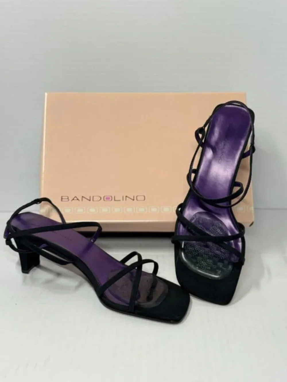 Bandolino Black Strappy Kitten Heel Sandals Square Toe Size 8 Dress Shoes